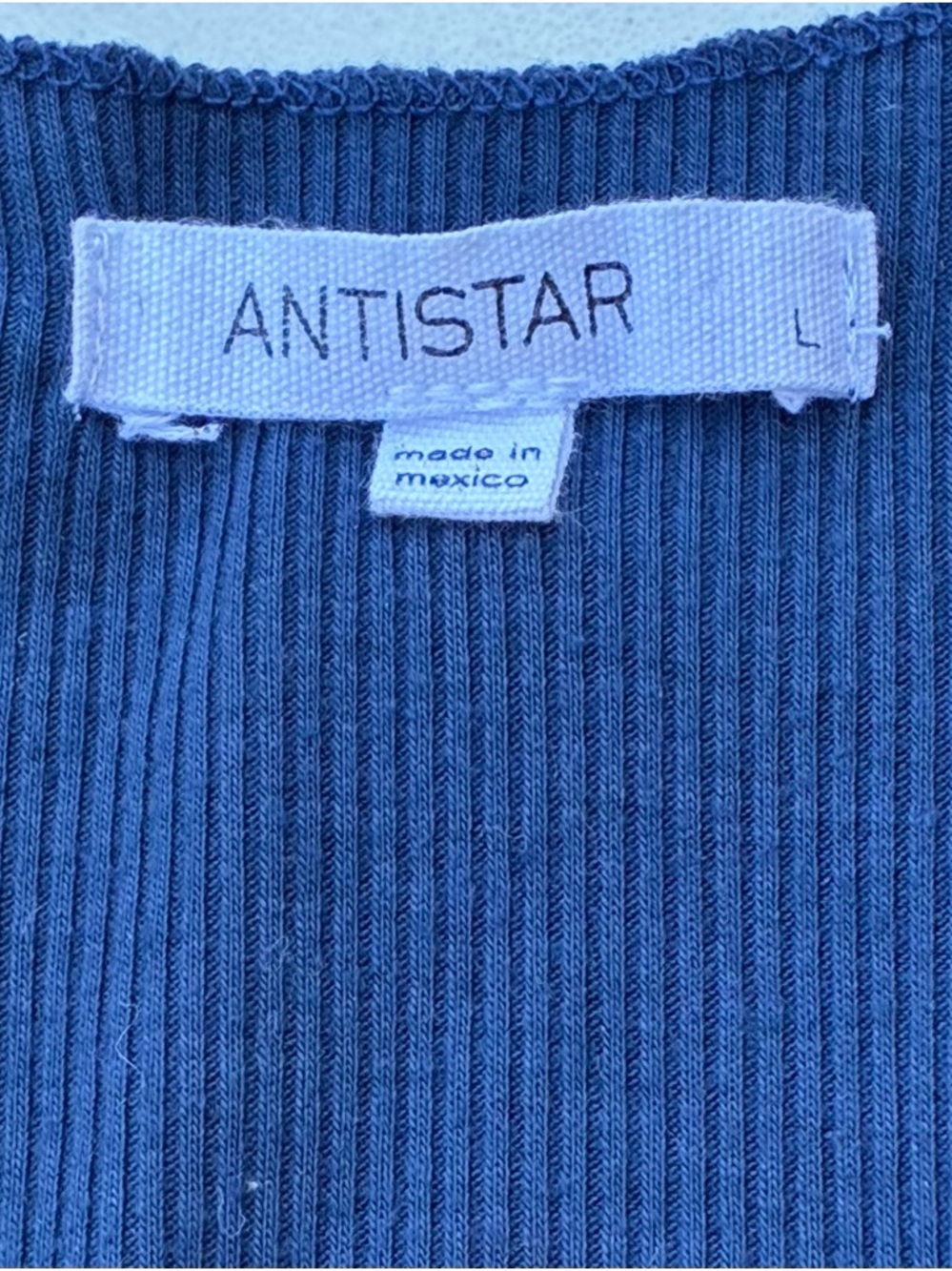 Antistar Blue Ruched V-Neck Crop Top - Picture 3 of 6